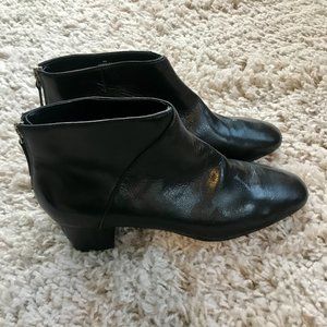Nine West Black Leather Women's Bootie US 9